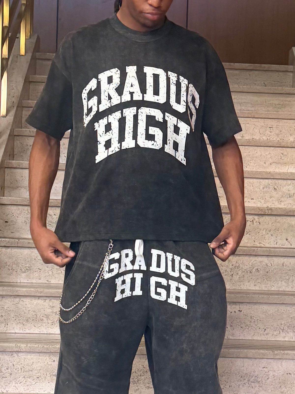 GRADUS HIGH — Acid Washed Tee - Black